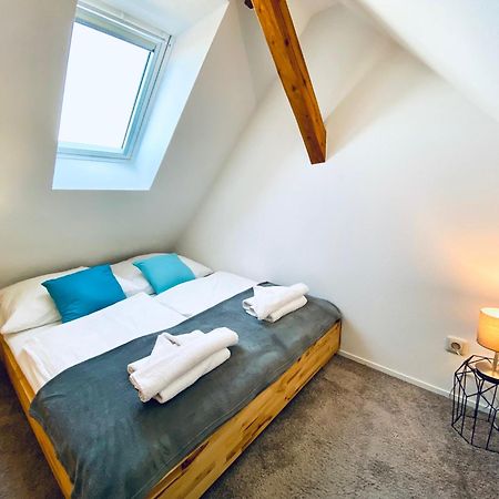 Apartment Schleusentor - Ferienwohnung Maisonette Rostock Buitenkant foto