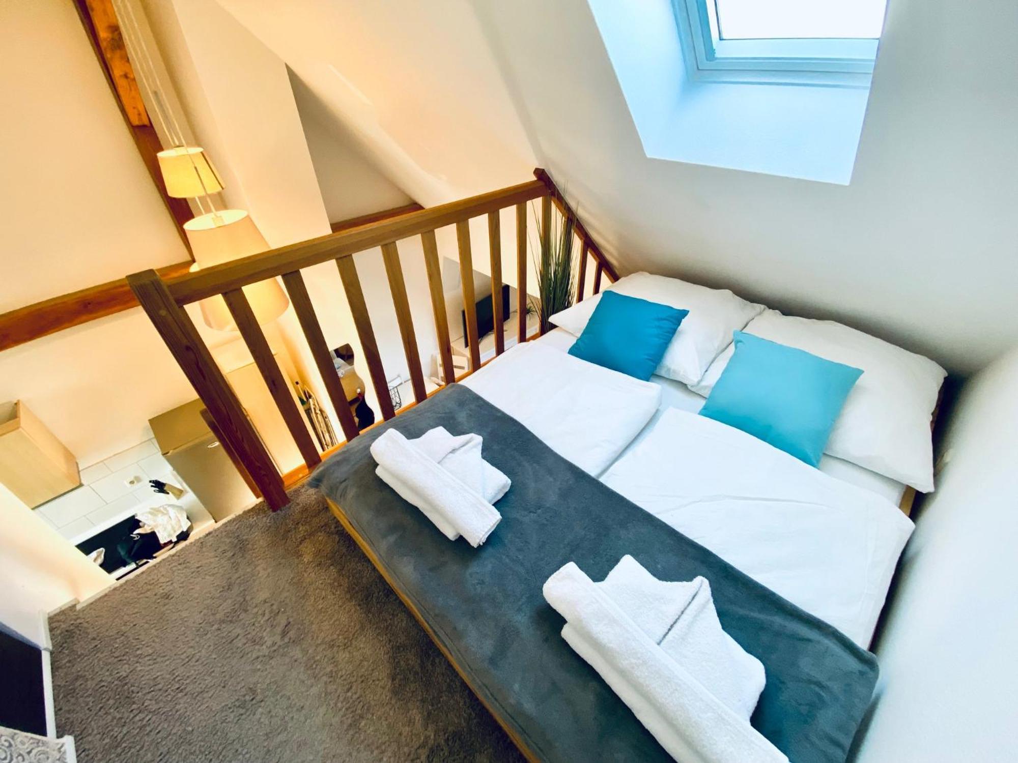 Apartment Schleusentor - Ferienwohnung Maisonette Rostock Buitenkant foto