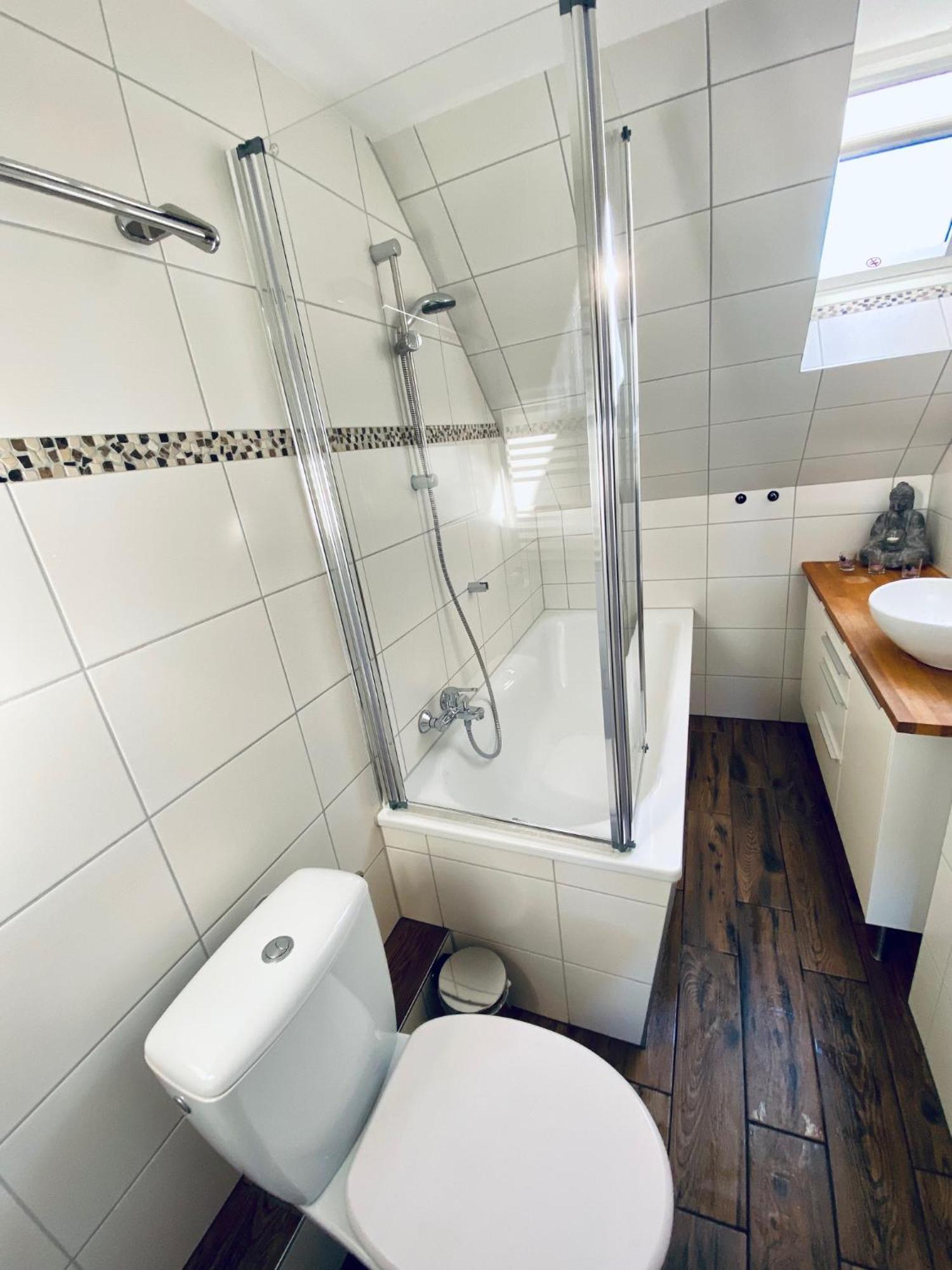 Apartment Schleusentor - Ferienwohnung Maisonette Rostock Buitenkant foto